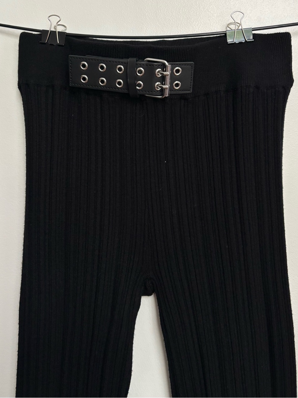Moschino Jeans Black Ribbed Knit Leggings/Pants